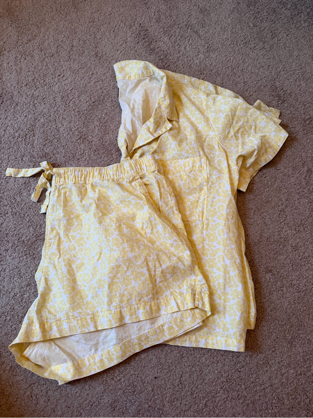 GAP Yellow Floral Two-Piece Lounge Set